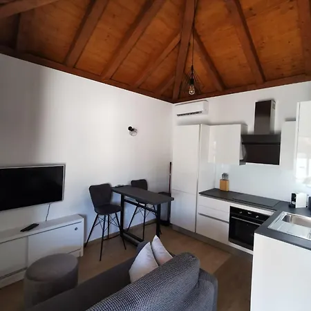Holiday House 